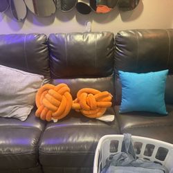 2 Pc Grey Living Room Set Some Wear In Good Condition  Couch 3 Seat Recliner Love Seat 2 Recliners
