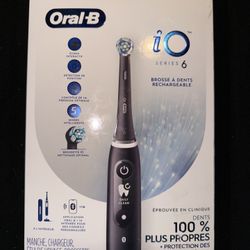 Oral-B iO6 Black Electric Toothbrush