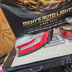 2019-2024 Ford Edge SE/SEL Right PASSENGER Side Tail Light Assembly OEM