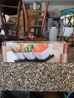Simple Dining 4 Piece Snack Set