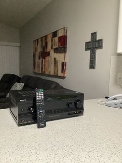 * SONY * HIGH POWER HDMI HOME THEATER SURROUND SOUND RECEIVER WITH REMOTE CONTROL . SUPERB SOUNDING RECEIVER IN EXCELLENT CONDITION . MUST SEE .