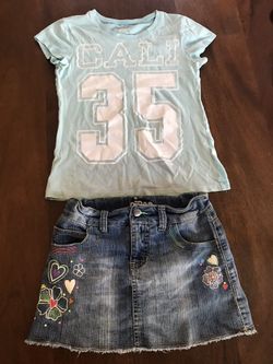 Girls size 7/8 skirt and shirt size 8