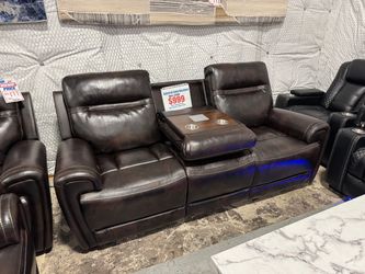 SOFA RECLINER FOR SALE!!! $10 down ONLY* !!NO CREDIT NEEDED !! TAKE IT HOME TODAY!! 🚛 SAME DAY DELIVERY AVAILABLE 🚚 Se Habla Español