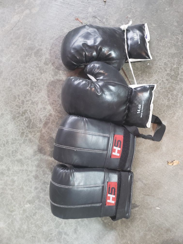 Boxing punching heavy bag gloves