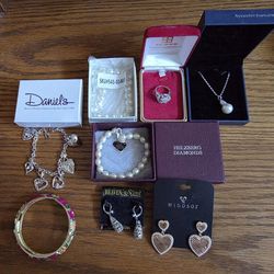 Jewelry: Bangle, Earrings, Ring, Bracelets,necklace