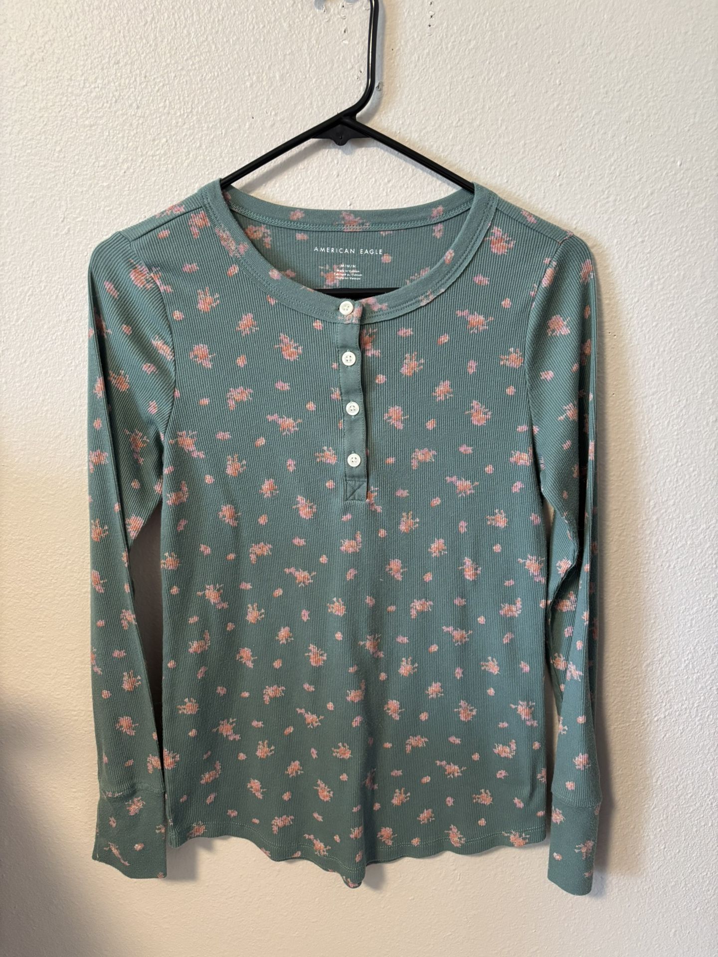 Womens American Eagle Henley