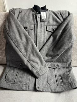 Men Gray Coat New With Tags. Size Large.