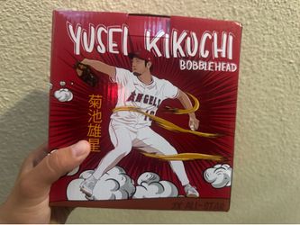 Kikuchi bobble head