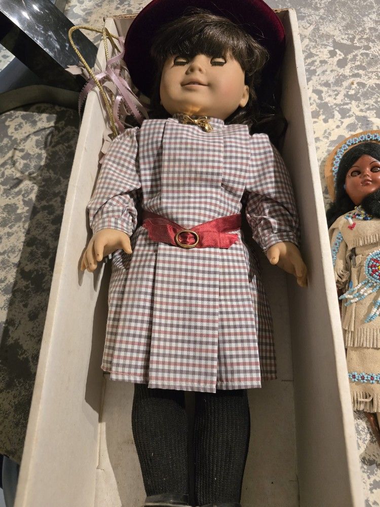 Antique Dolls