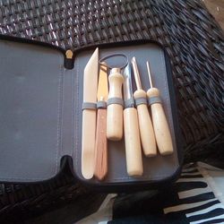 Brand New 42 Piece Sculpting -&Clay Kit In Zip Up Black Case