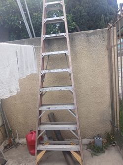 10 foot fiberglass ladder