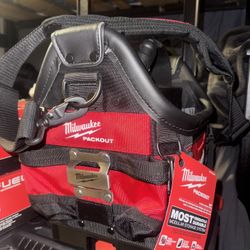 Milwaukee Packout 10 in. Structured Tote