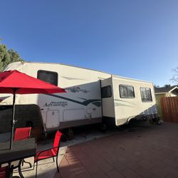 2004 Wildnesses Fifth Wheel