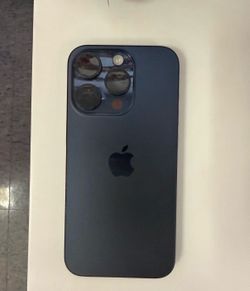 iPhone 15 pro unlocked