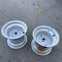 John Deere LA110 Rear Rims