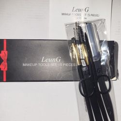Leun G, 5 Piece Makeup Tools Set, New