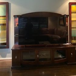 Tv Stand With Art Frames 