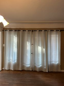 4 Curtain Panels