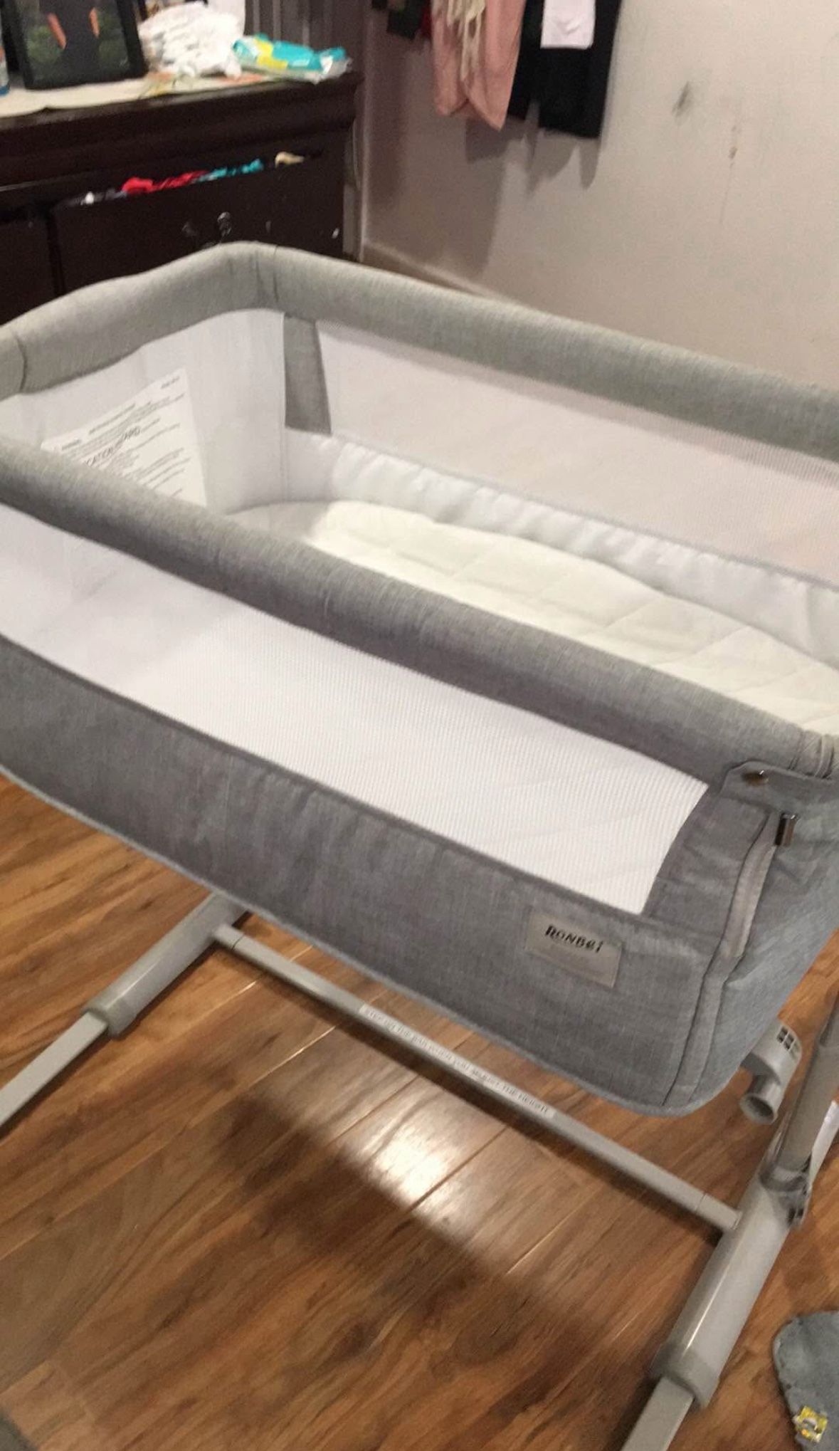 bassinet for 0-8 months
