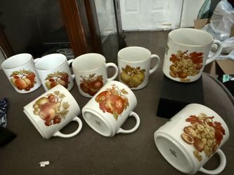 Set of 8 Vintage Mugs