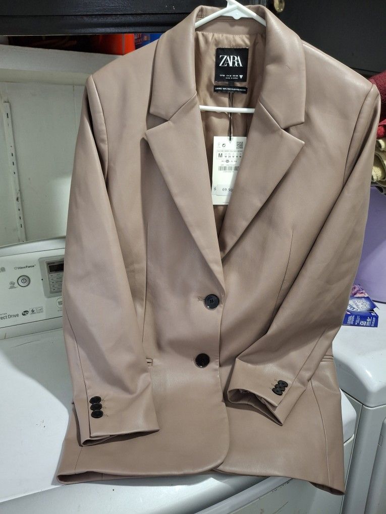 Nuevo Size M Marca Zara