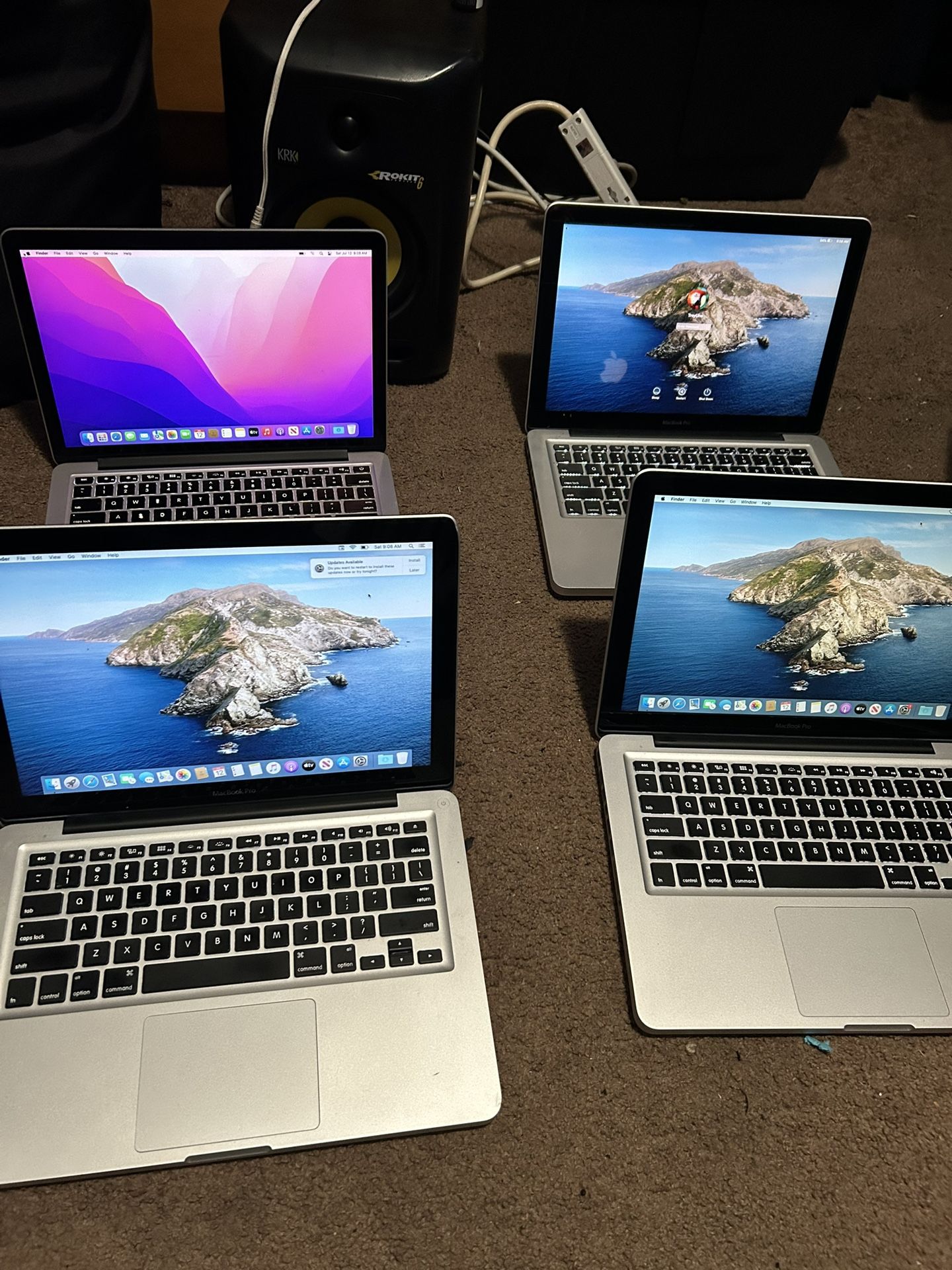 4 Macbook Pro Laptops