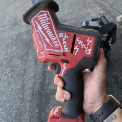 Milwaukee M18 FUEL 18V Lithium-Ion Brushless Cordless HACKZALL Reciprocating Saw (Tool-Only)