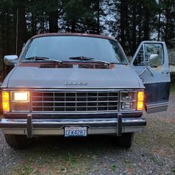 1985 Dodge Ram 250 -*updated, Please Read Ad*