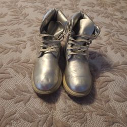 Timberland Womens 8.5" Heritage Premium Waterproof Metal Gold Pewter Leather Boots

 Sneakers 