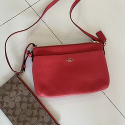 New Crossbody Bag with pouch Bag From Coach 