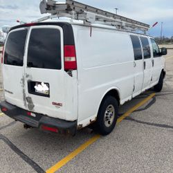Cargo Utility Van 