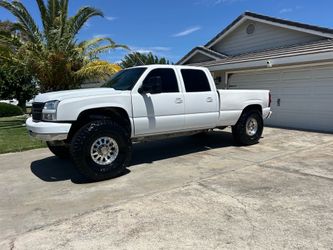 2005 Chevrolet Silverado 2500 HD Crew Cab
