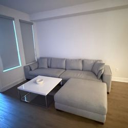 1 Bedroom Apartment And Two 75 Inch Samsung TV’s