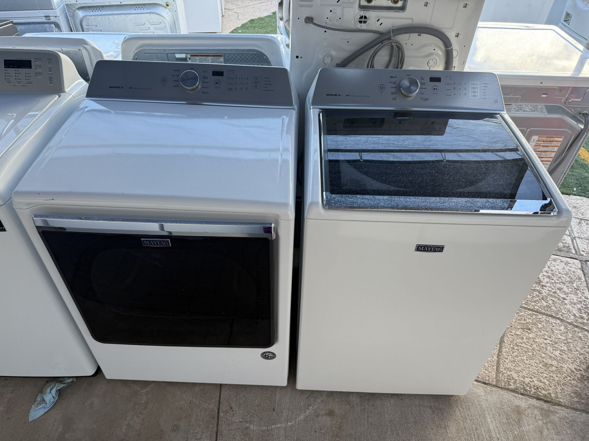 Maytag washer and electric dryer HE 5.3&8.8 Cuft 