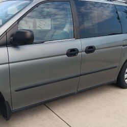 2000 Honda Odyssey