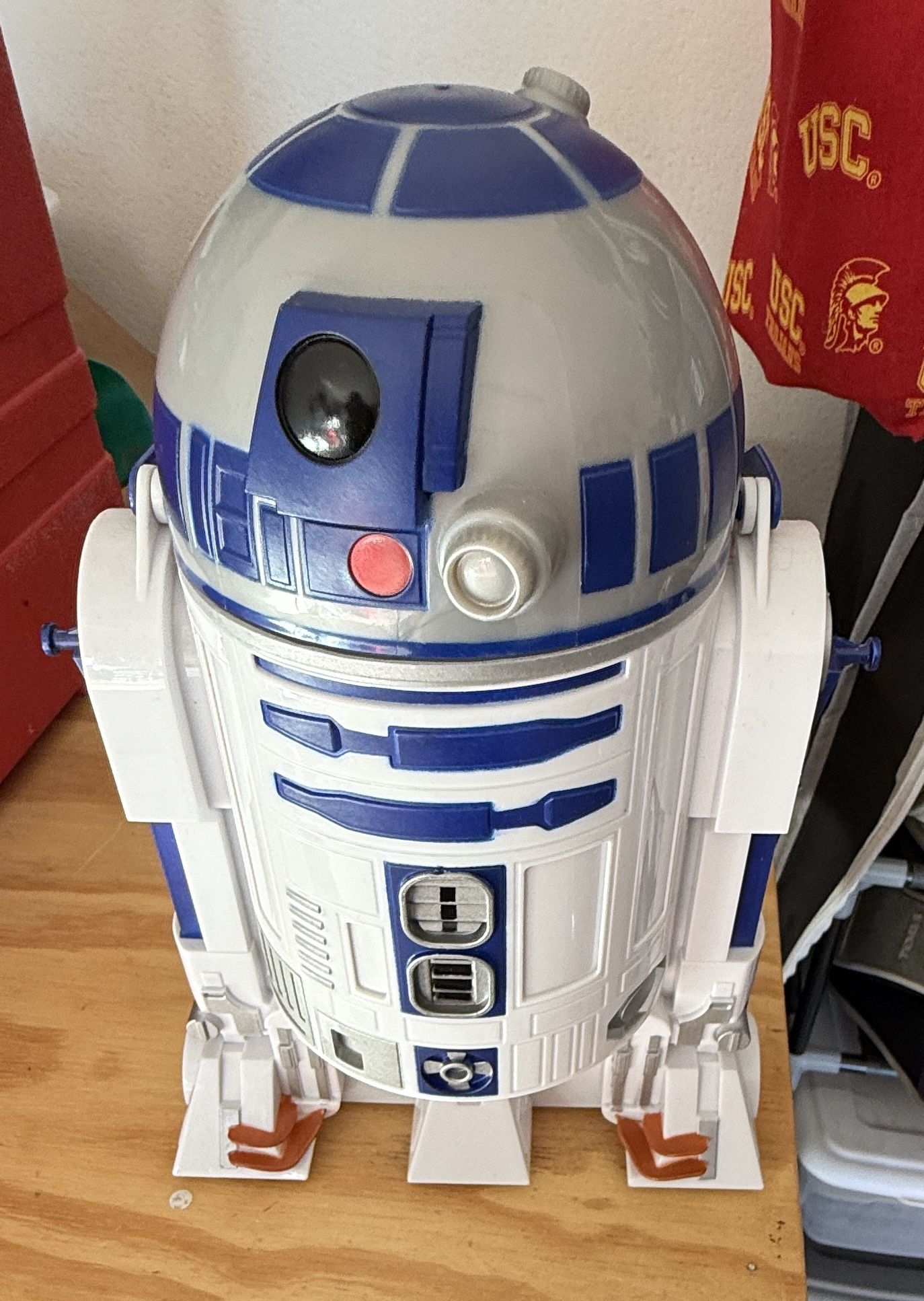 Disney R2D2 Popcorn Bucket 
