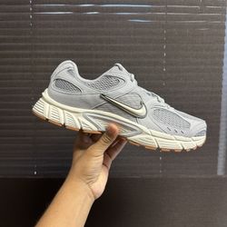 Nike V5 RNR ( Men’s) 