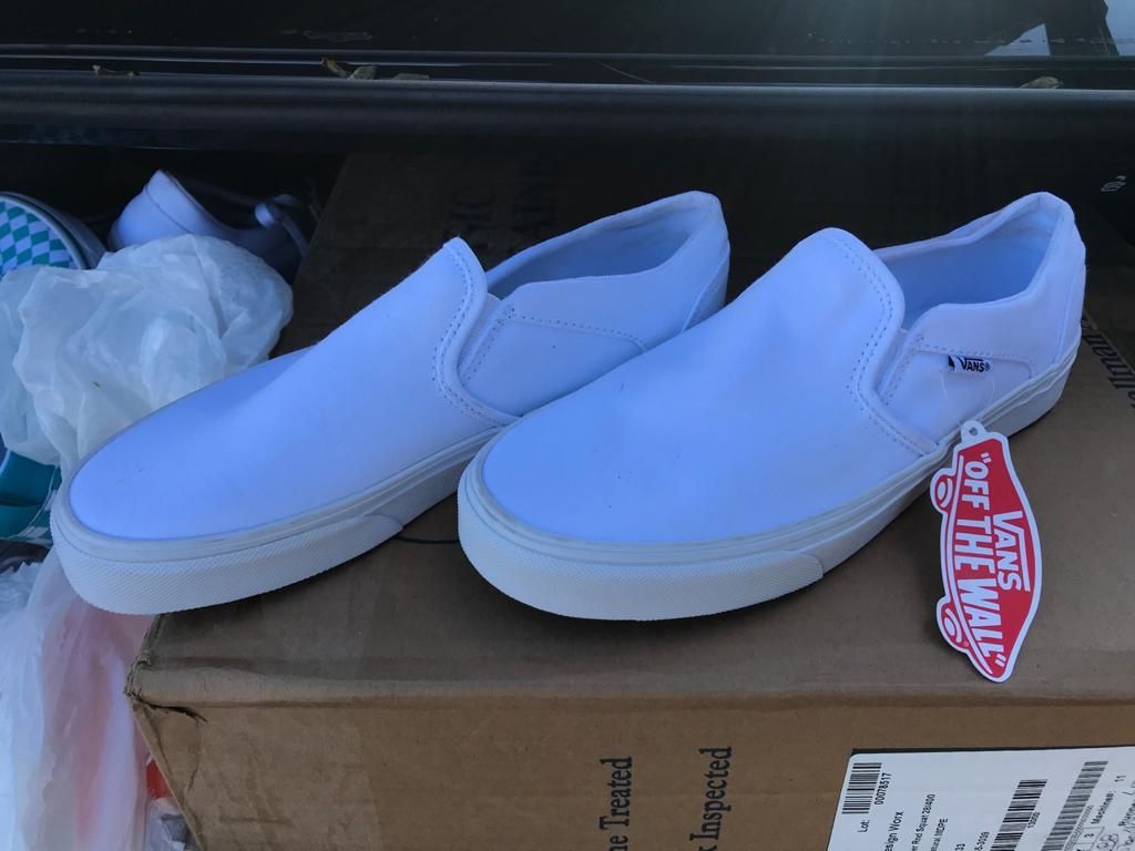 Vans classy slip on