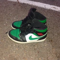 Nike Air Jordan 1 Mids