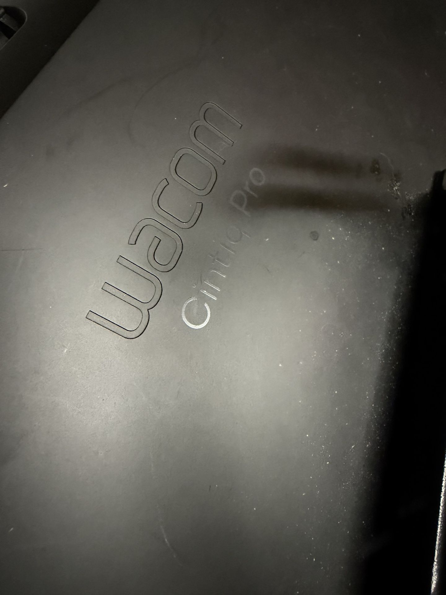 Wacom Cintiq Pro 24 - Preowned Monitor