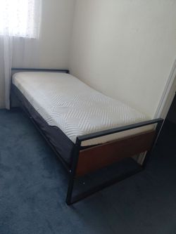 Twin bed