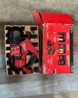 Milwaukee M18 Fuel 3-1/4" 18V Brushless Compact Band Saw 2829-20 (Bare Tool)