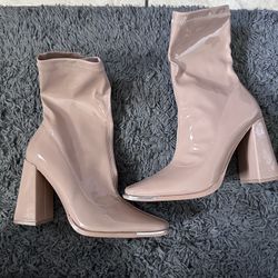 New Nude Pink Leather Boots With Heel Size 9