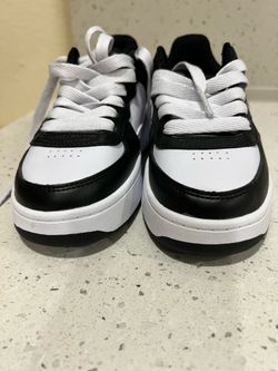 Kids shoes heelys