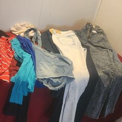Lot of Womens Clothes 