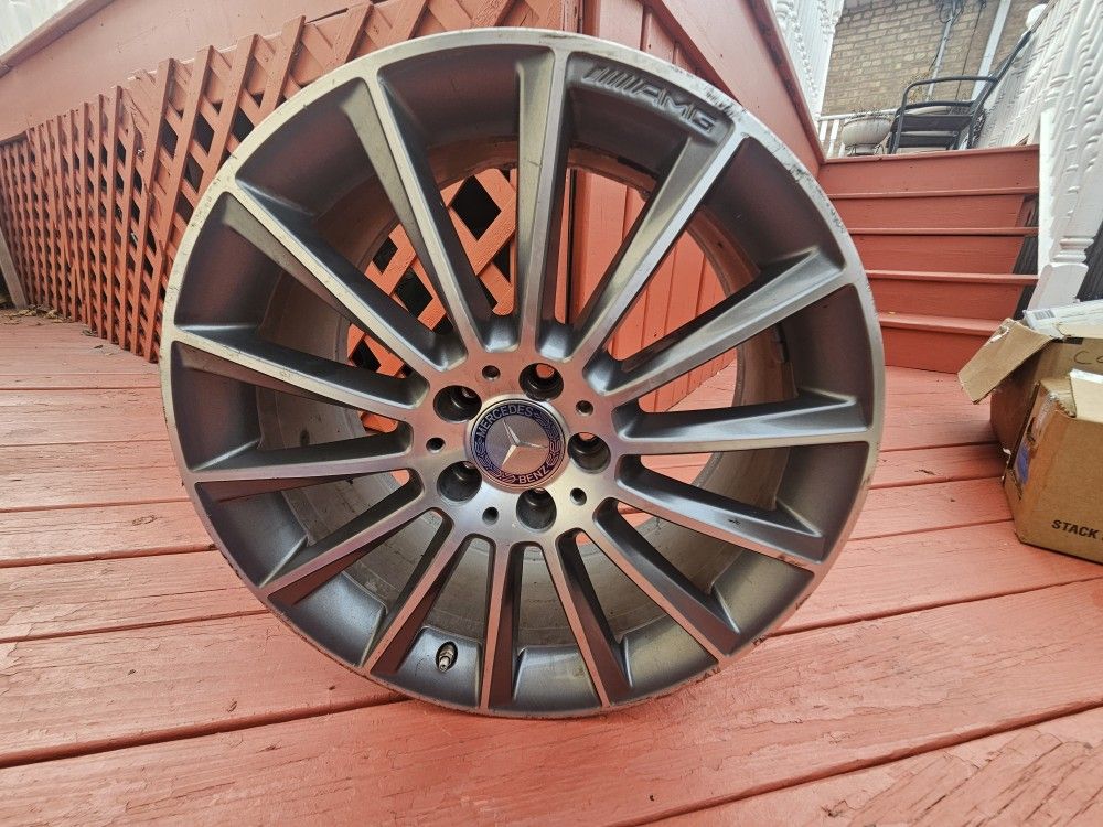 Used 19 Inch Rims Wheels Tires Mercedes Benz C300 for Sale in Bedford ...