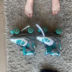 Youth Roller Skates Medium
