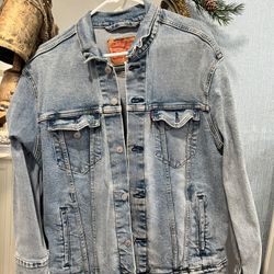 Levi jacked Men XL