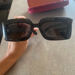 Gucci Women's Matelasse 90s Rectangular Sunglasses, Black , One