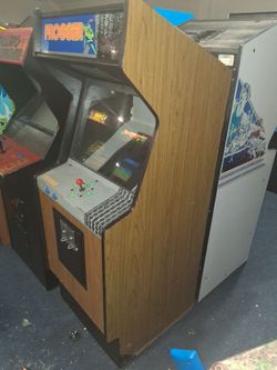Arcade Frogger Machine 80s